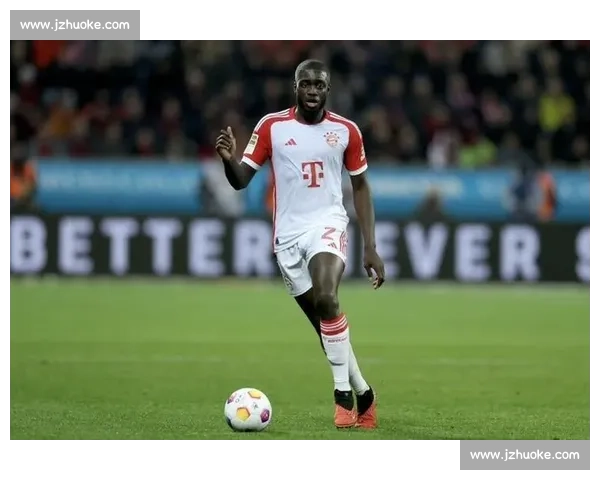 27 岁生日快乐!拜仁法国双料铁卫乌帕梅卡诺 27 岁生日快乐!拜仁法国双料铁卫乌帕梅卡诺