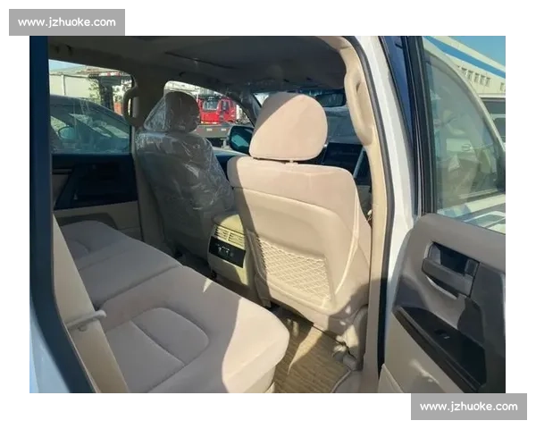 30 米追防难阻泽卡!张琳芃被换背后,海港 6 场 16 球防线裂痕难掩 30 米追防难阻泽卡!张琳芃被换背后,海港 6 场 16 球防线裂痕难掩